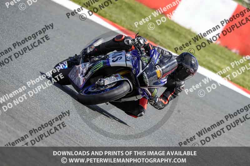 cadwell no limits trackday;cadwell park;cadwell park photographs;cadwell trackday photographs;enduro digital images;event digital images;eventdigitalimages;navarra;no limits trackdays;peter wileman photography;racing digital images;trackday digital images;trackday photos